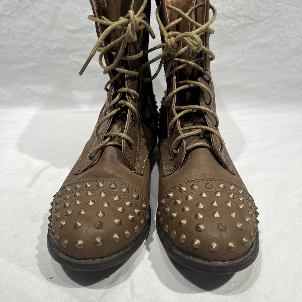Wet Seal Brown Studded Spike Gold Boots Size 9 With Lace